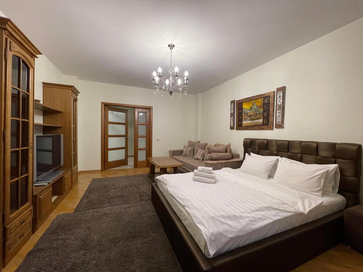 Arenda Apartments - Surganova,5A 민스크 외부 사진
