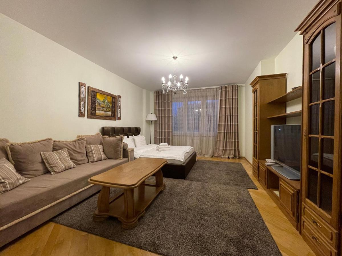 Arenda Apartments - Surganova,5A 민스크 외부 사진